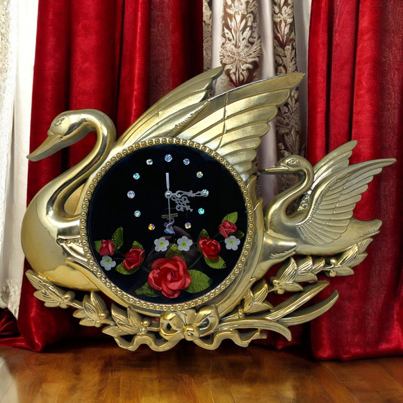 Vintage 80's Swan Dimensional Quartz Wall Clock Gold Acrylic Roses Shadowbox 23" - Picture 1 of 10